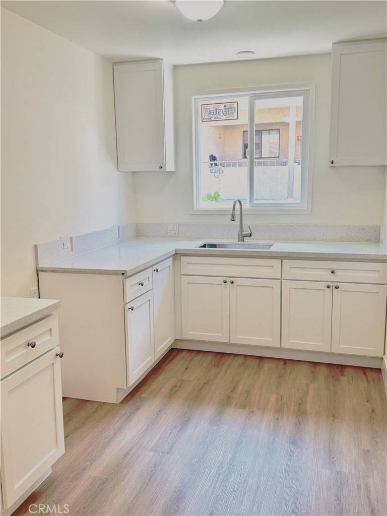 Long Beach, CA 90802,1250 E 3rd ST #8