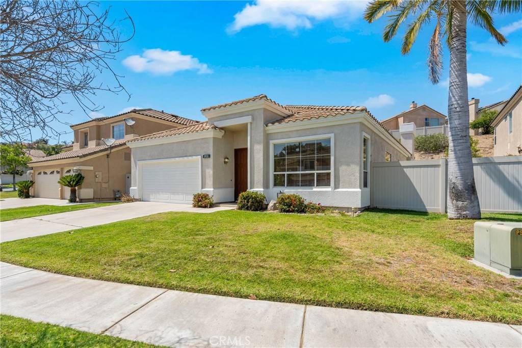 Corona, CA 92879,1931 Madera CIR