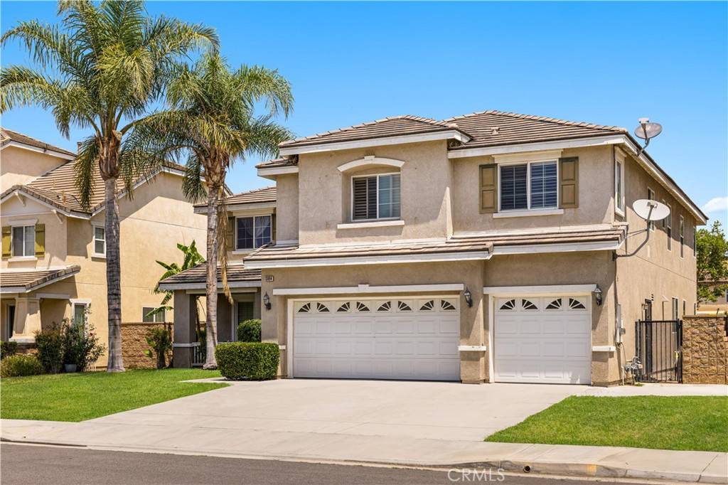Eastvale, CA 92880,13894 Blue Ribbon LN