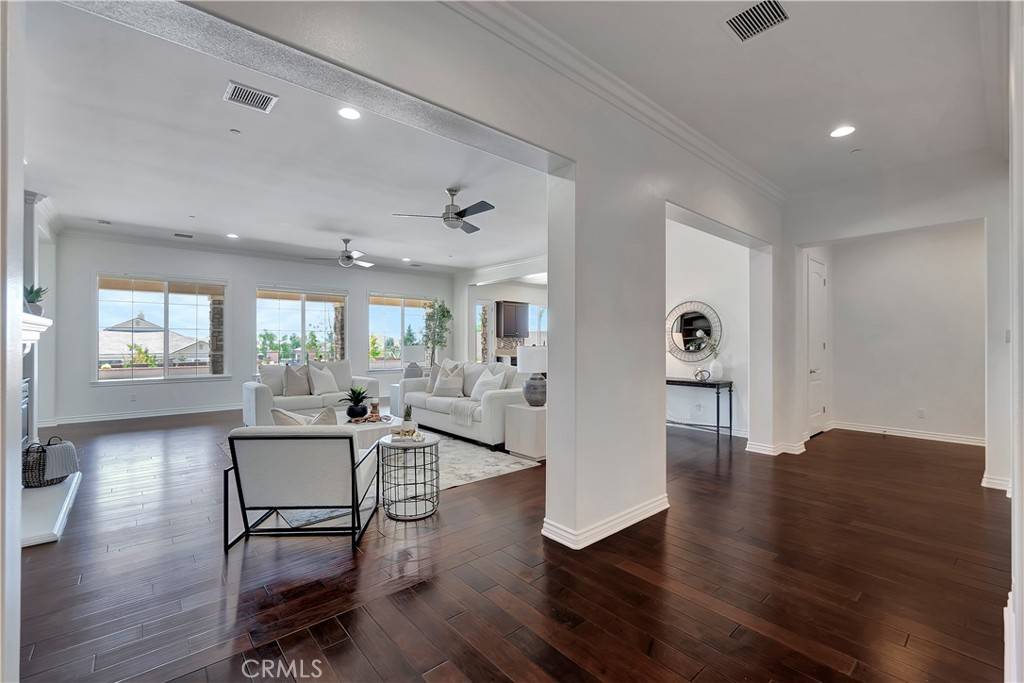 Rancho Cucamonga, CA 91739,13691 Cobalt CT