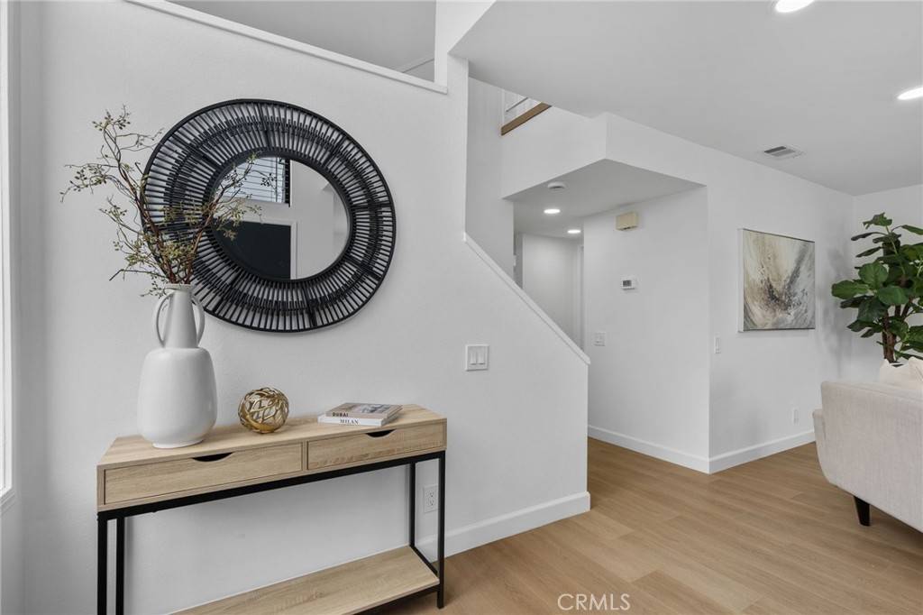 Costa Mesa, CA 92627,2512 Santa Ana AVE #3