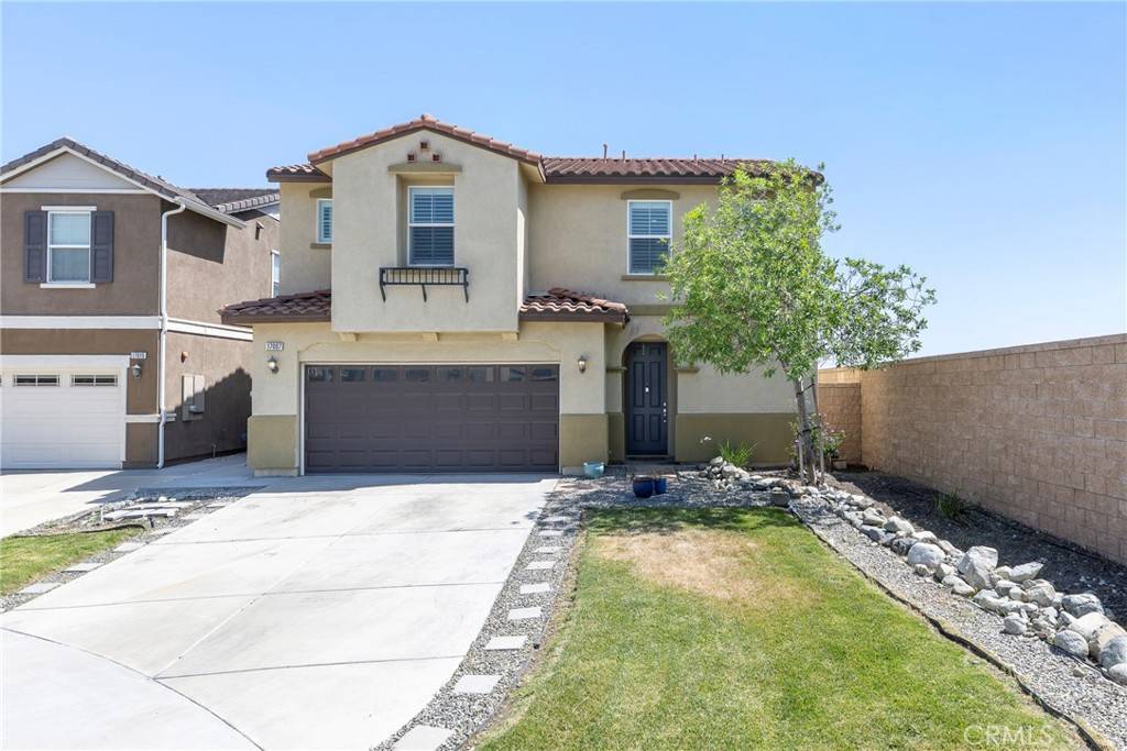 Fontana, CA 92336,17007 Oriole LN