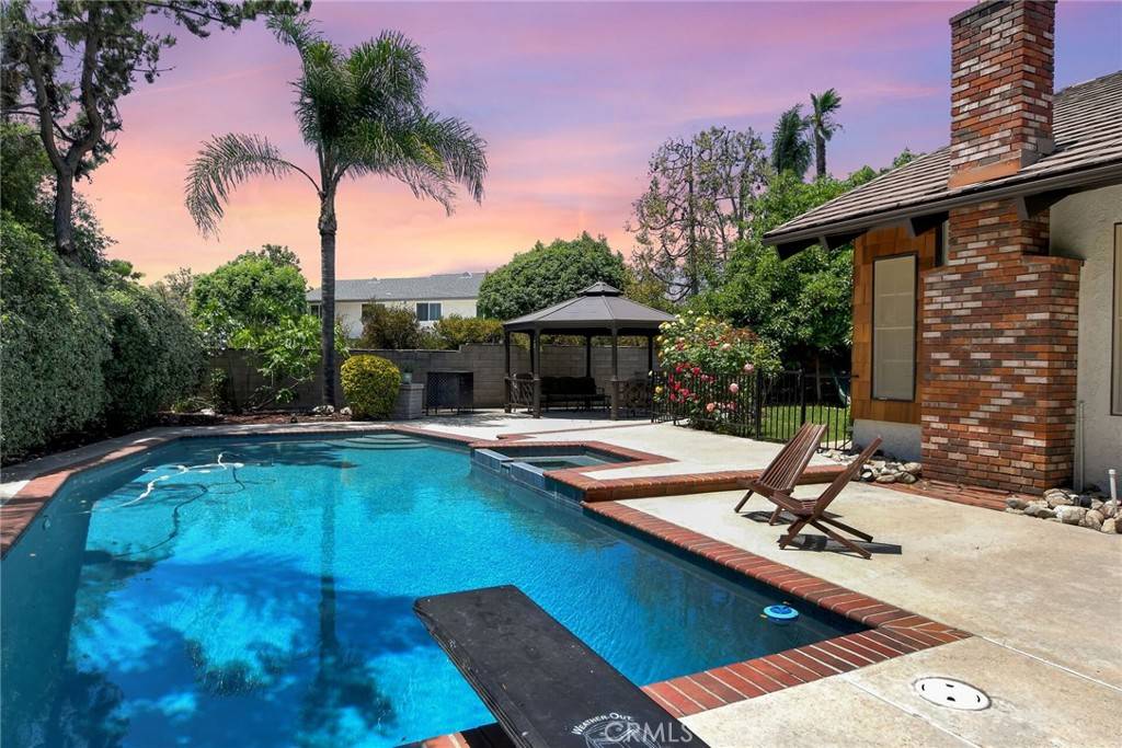 Claremont, CA 91711,2305 Bonnie Brae AVE