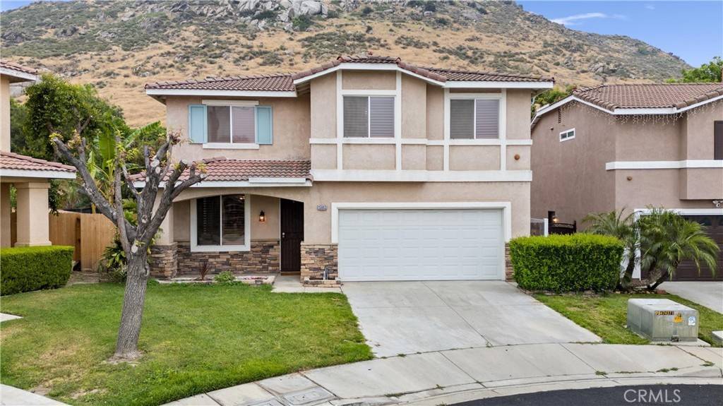 Fontana, CA 92337,15863 Falcon CT