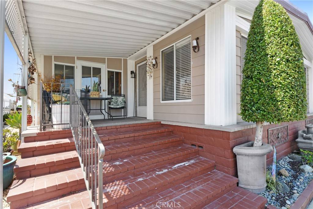 La Verne, CA 91750,3800 Bradford ST #177