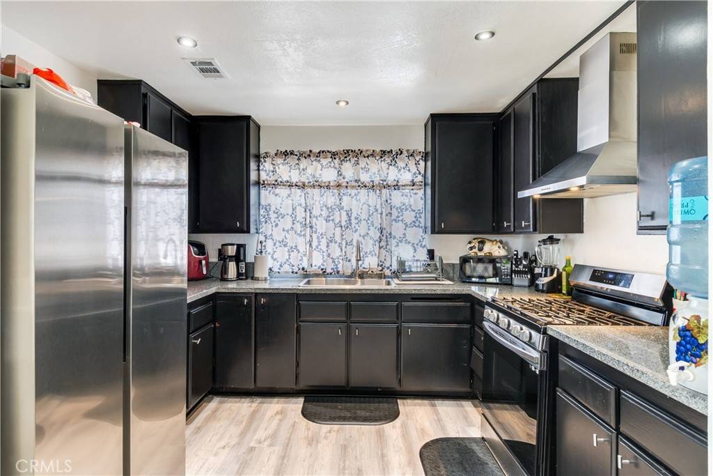 San Jacinto, CA 92583,813 Yorkshire