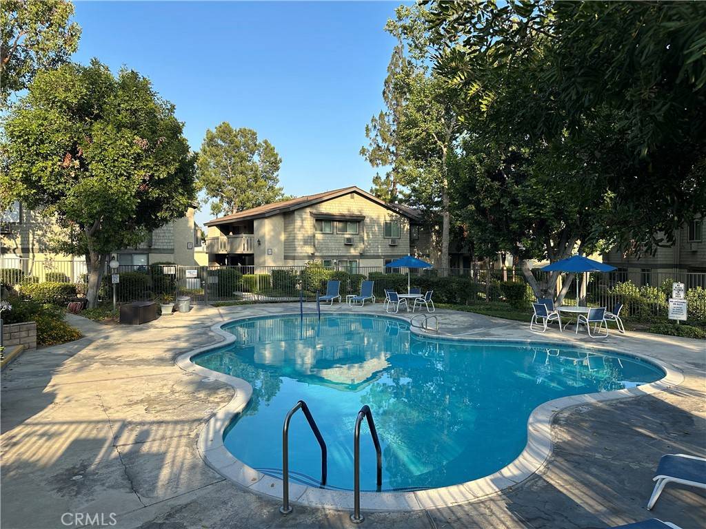 Pomona, CA 91767,960 E Bonita AVE #94