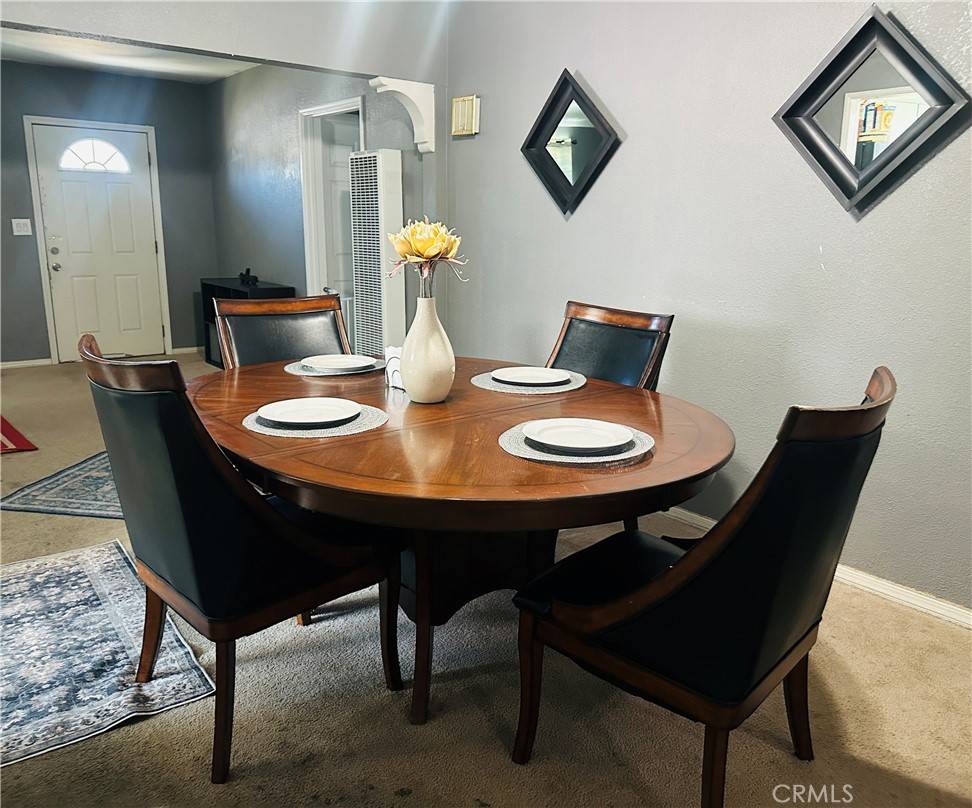 Fontana, CA 92335,8580 Mango AVE
