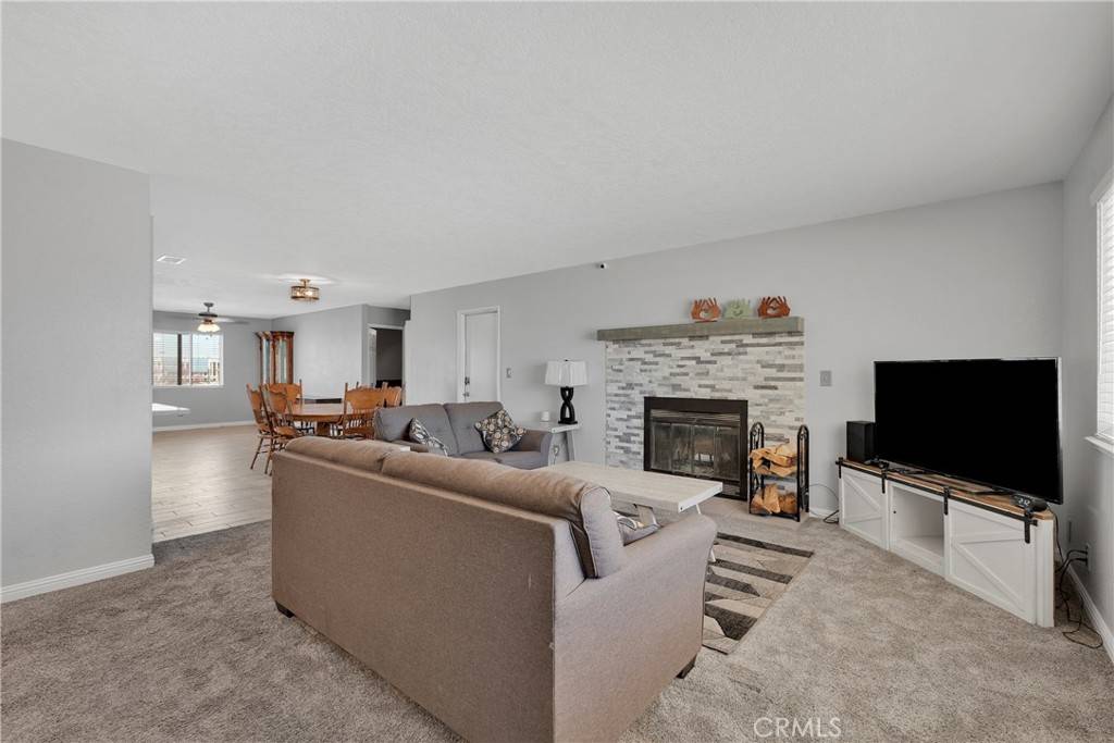 Hesperia, CA 92345,18064 Cajon ST