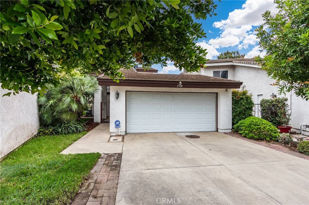 Upland, CA 91784,1320 Shadow CIR