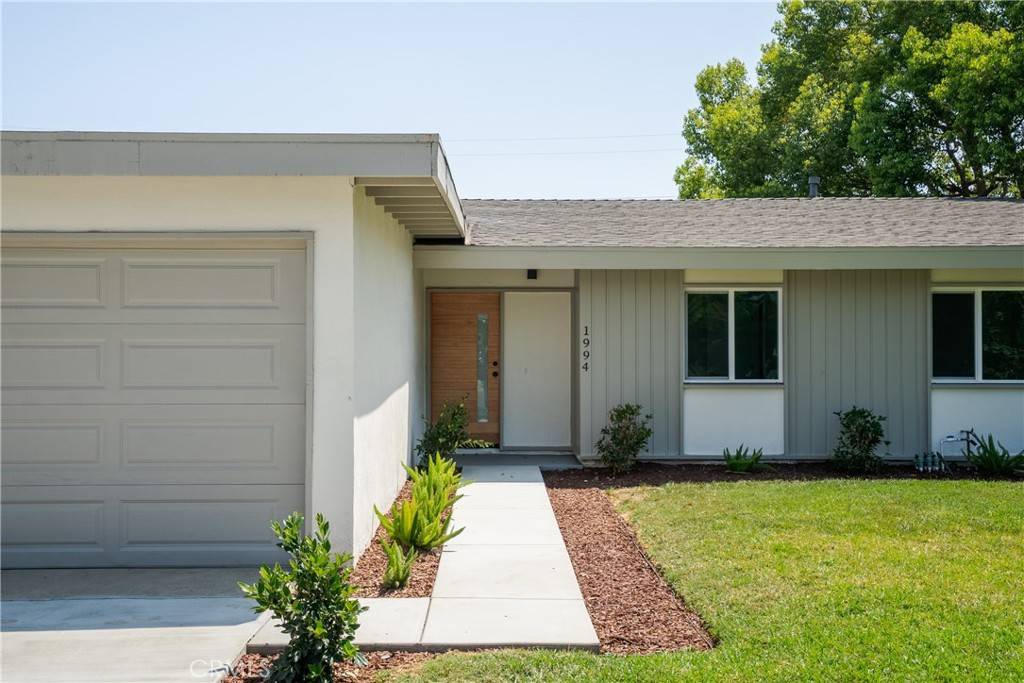 La Verne, CA 91750,1994 11th ST
