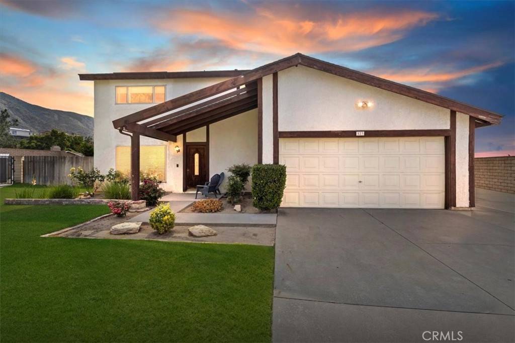 San Bernardino, CA 92407,523 W Acacia CT