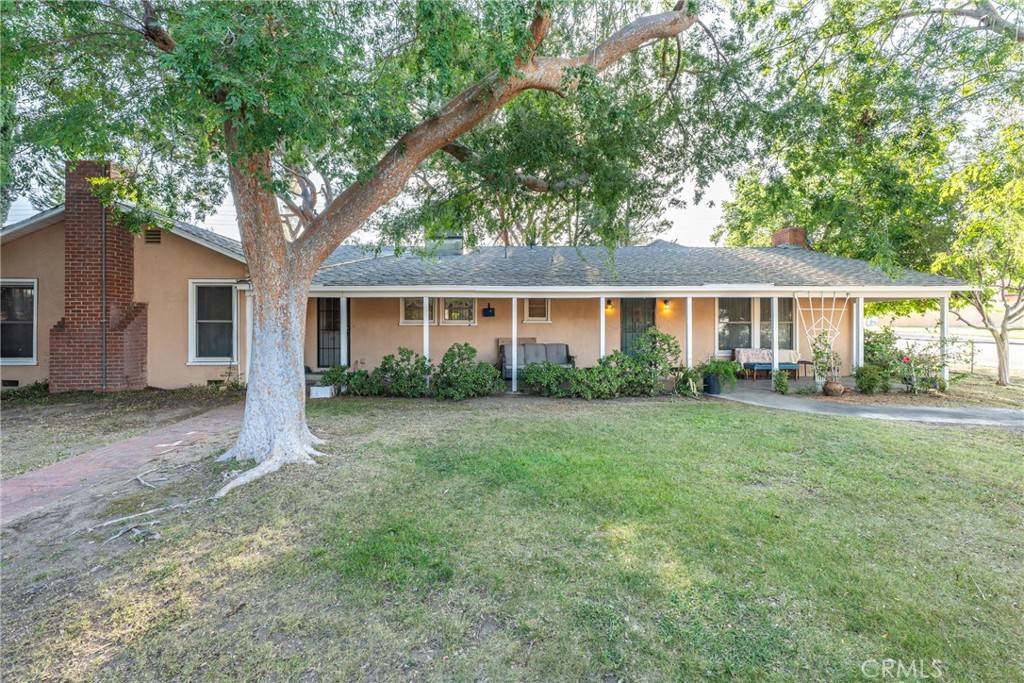 Bloomington, CA 92316,751 S Linden AVE