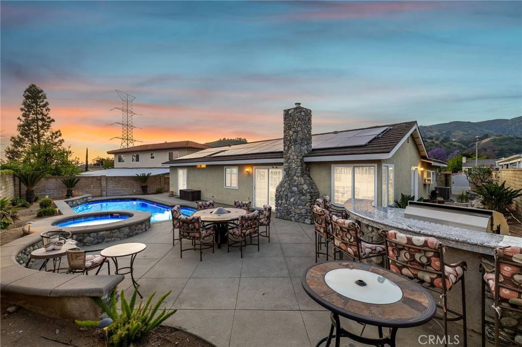 La Verne, CA 91750,844 Dogwood DR