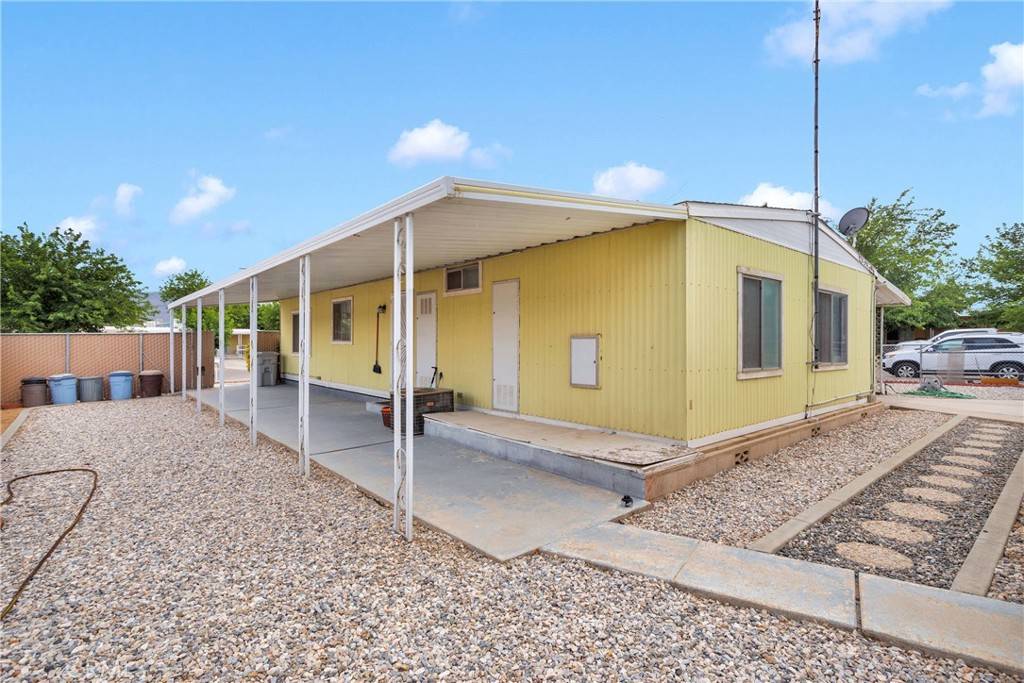 Hesperia, CA 92345,19154 Lindsay ST