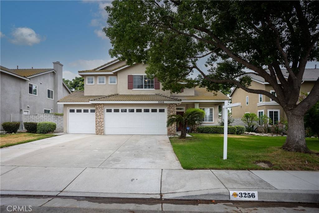 Ontario, CA 91761,3256 Stallion ST