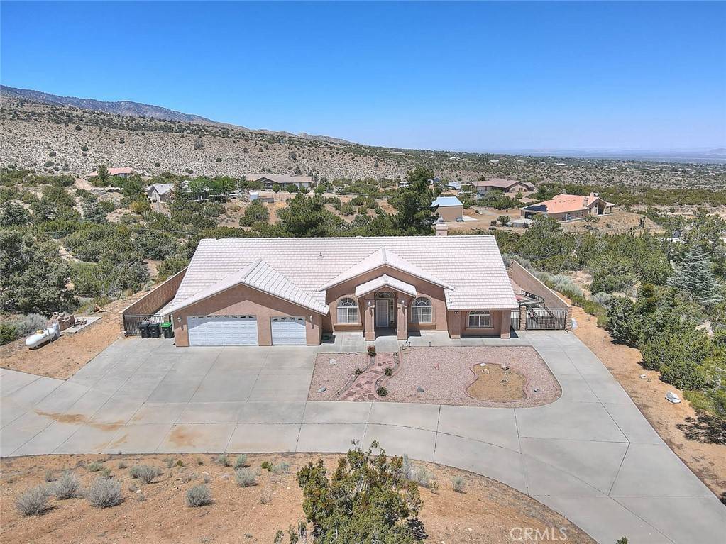 Pinon Hills, CA 92372,8250 Snow Cap AVE