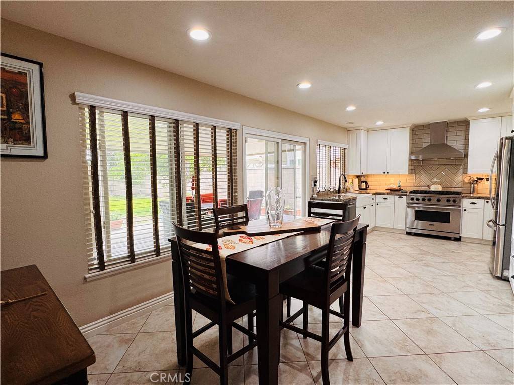 Rancho Cucamonga, CA 91737,10141 Orange ST