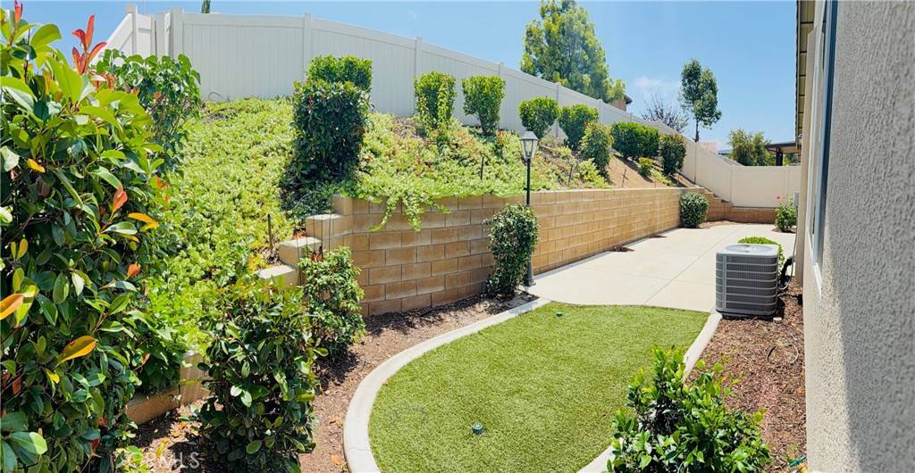 Murrieta, CA 92563,38030 Turning Leaf CT
