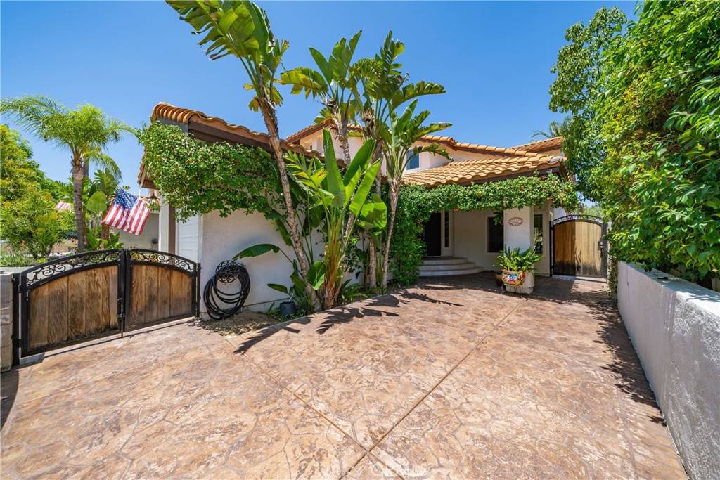 Corona, CA 92879,2981 Pembroke CIR