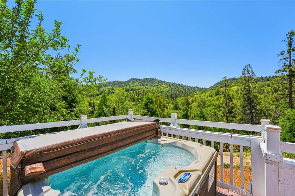 Cedar Glen, CA 92321,29450 Piney LN