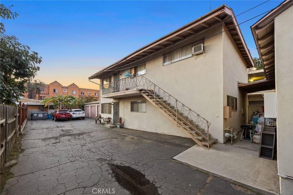 San Gabriel, CA 91776,247 Saint Francis ST