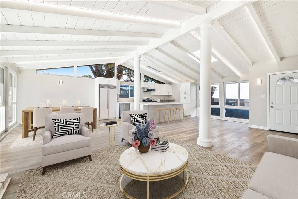North Hills, CA 91343,15814 Septo ST #2