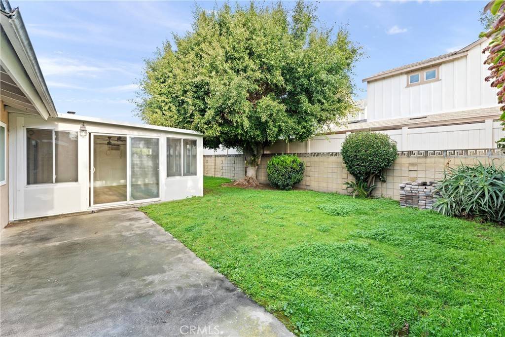 Long Beach, CA 90808,8065 E Ring ST