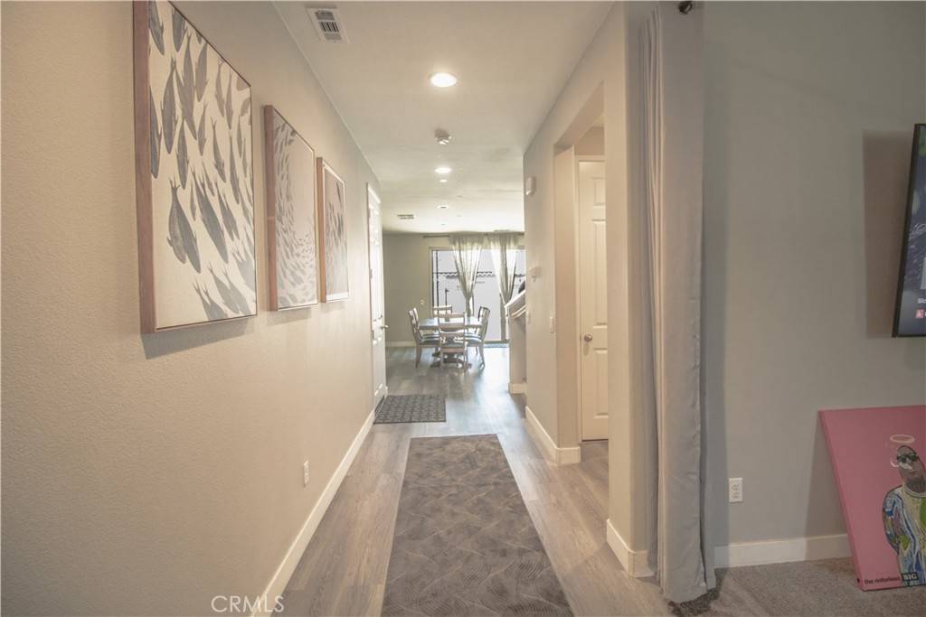 Victorville, CA 92392,11542 Gayneswood ST