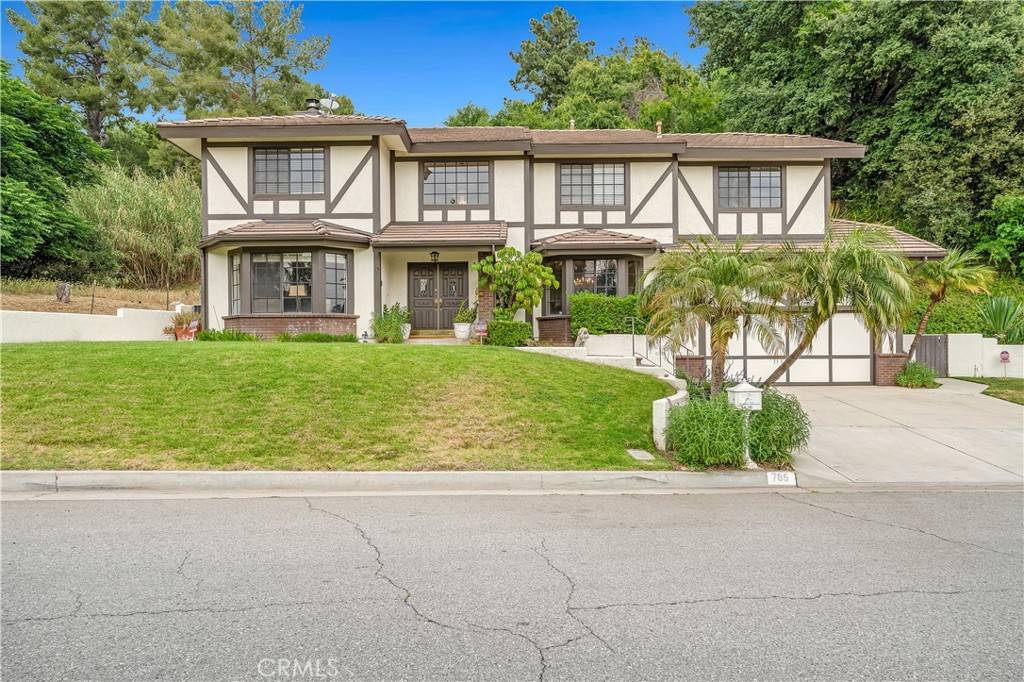 Monrovia, CA 91016,785 Norumbega DR