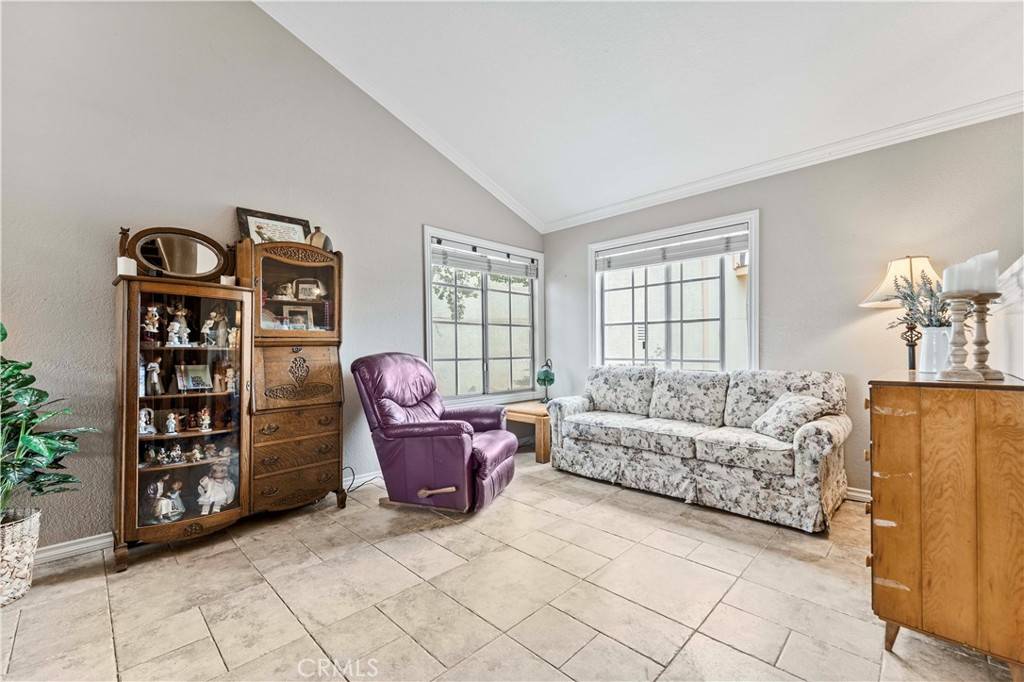 Duarte, CA 91010,903 Paseo Grande CIR