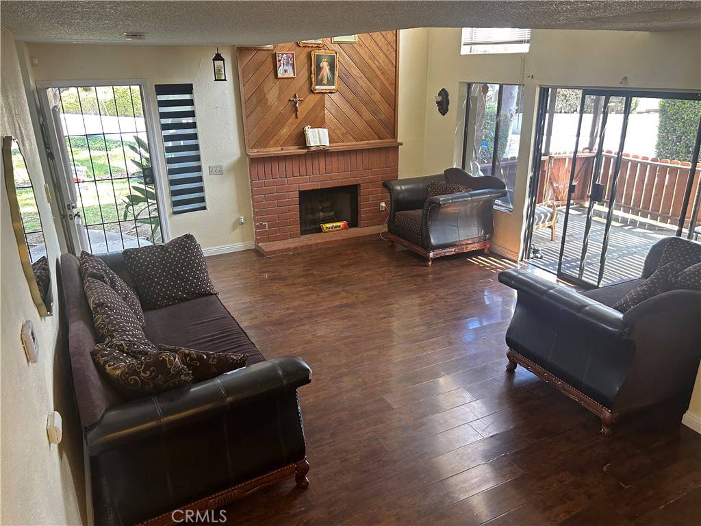 West Covina, CA 91792,3631 Cottonwood CIR