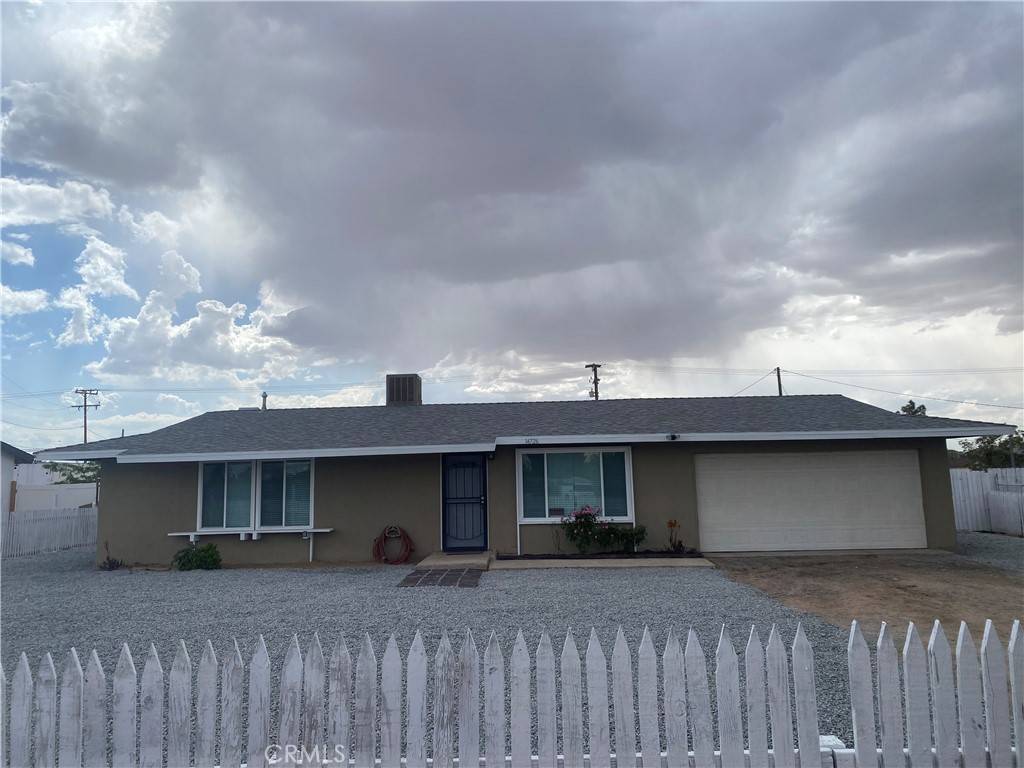 Apple Valley, CA 92307,14726 Osage RD