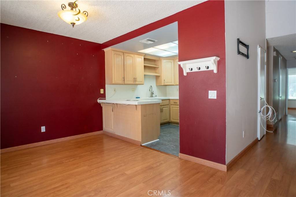 San Dimas, CA 91773,301 Woodglen DR