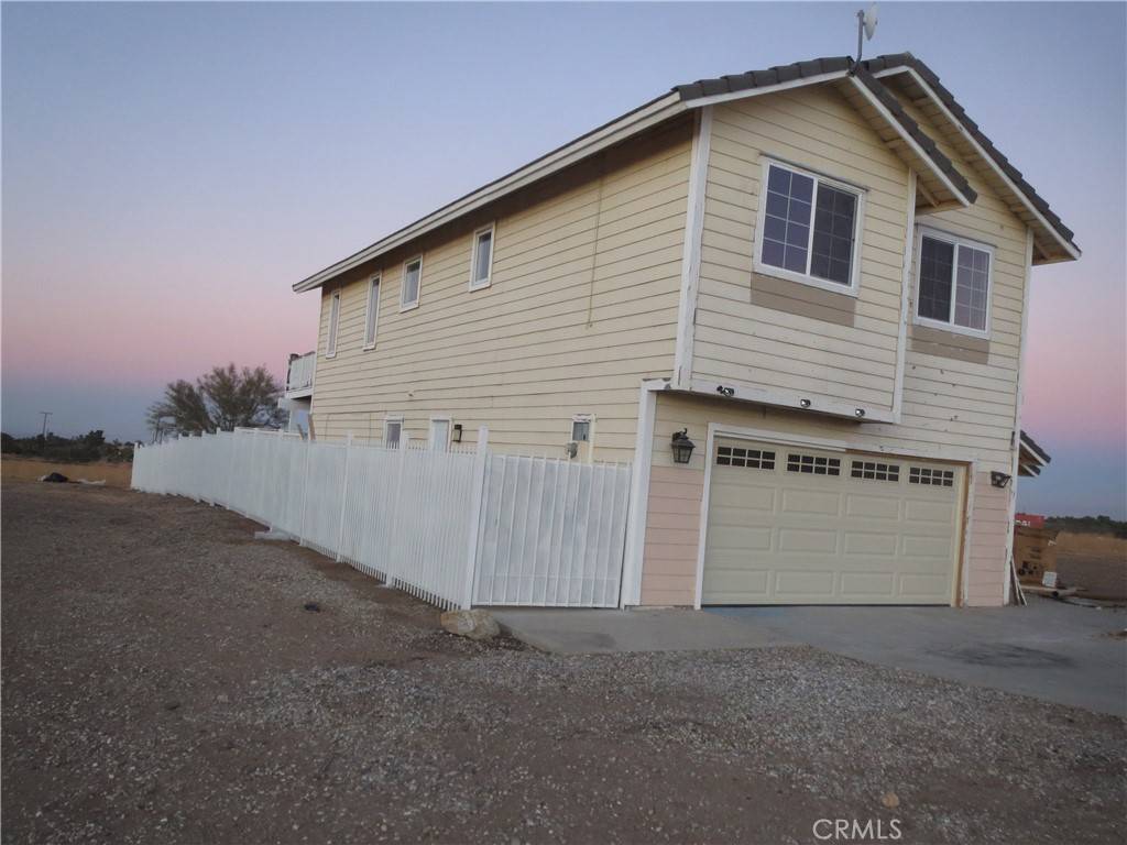 Phelan, CA 92371,10330 Shasta