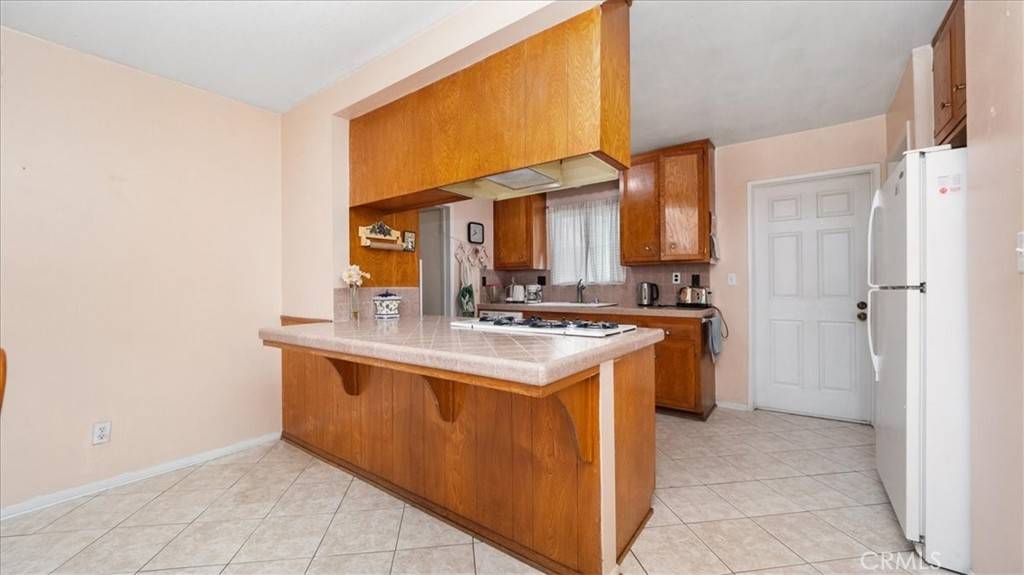 Chino, CA 91710,5007 Walnut Ave.
