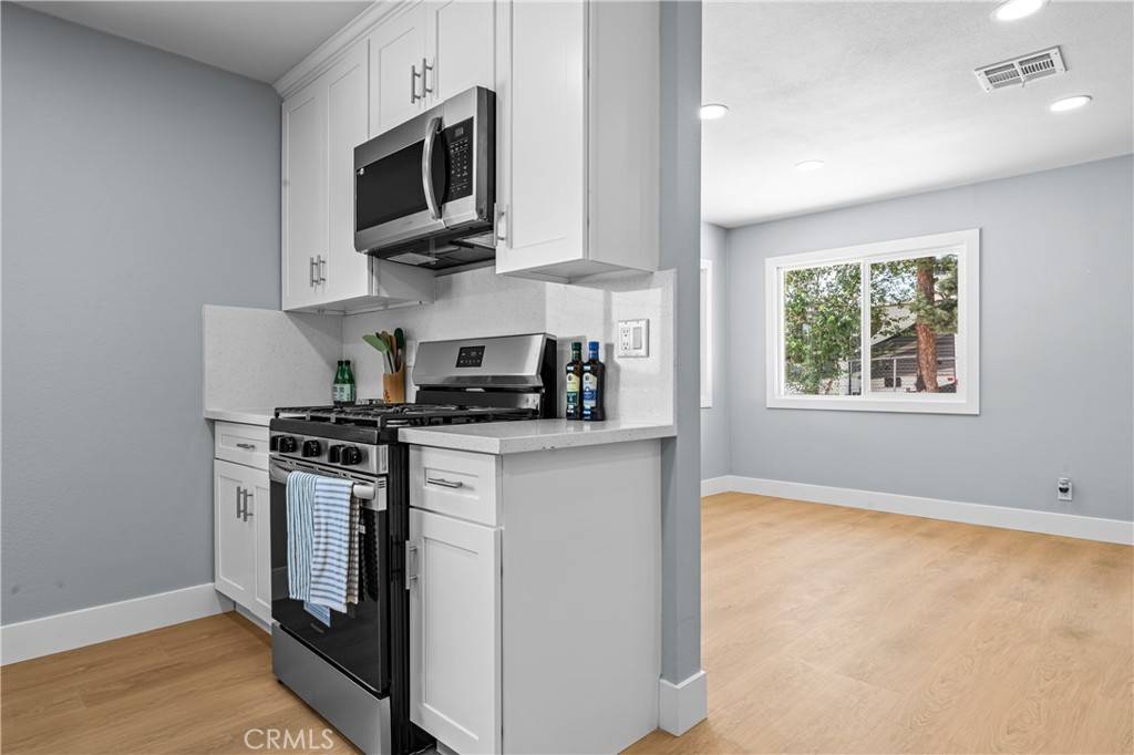 Hesperia, CA 92345,10352 Lincoln AVE