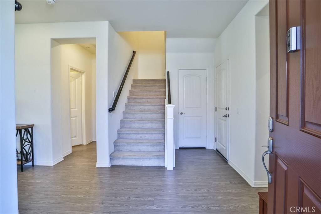 Jurupa Valley, CA 91752,6886 Cache WAY