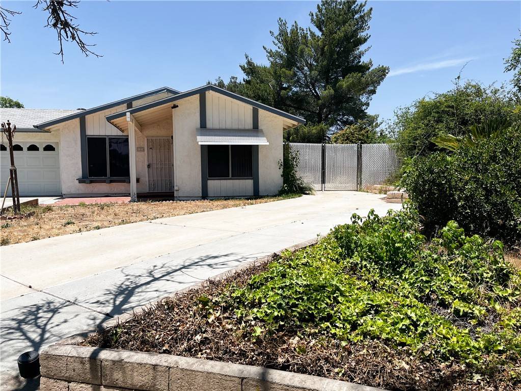 Banning, CA 92220,181 Leslie CT