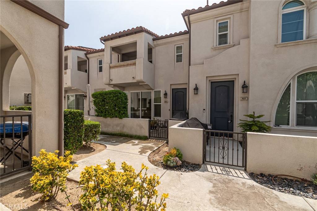 Pico Rivera, CA 90660,7019 Passons BLVD