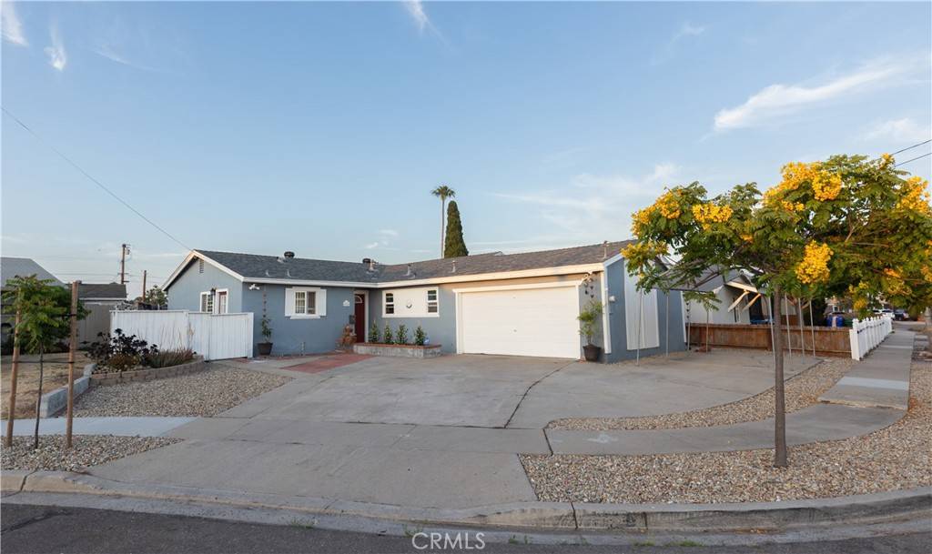 San Diego, CA 92111,6926 Quemoy CT