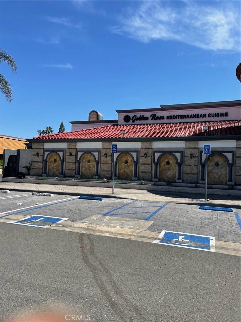Buena Park, CA 90620,7115 Beach BLVD