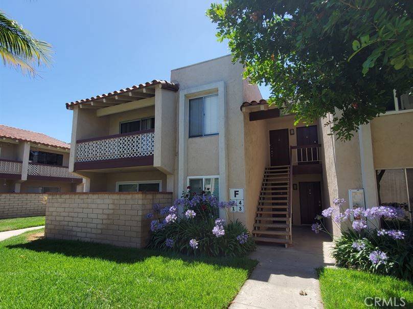Orange, CA 92868,700 W La Veta AVE #F2