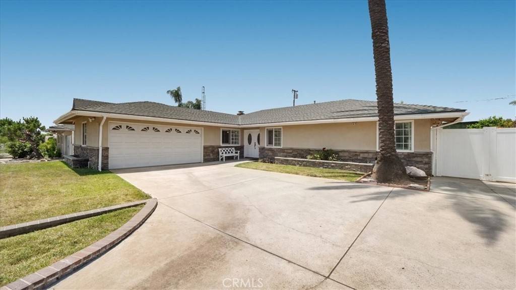 San Dimas, CA 91773,817 N Oceanbluff AVE