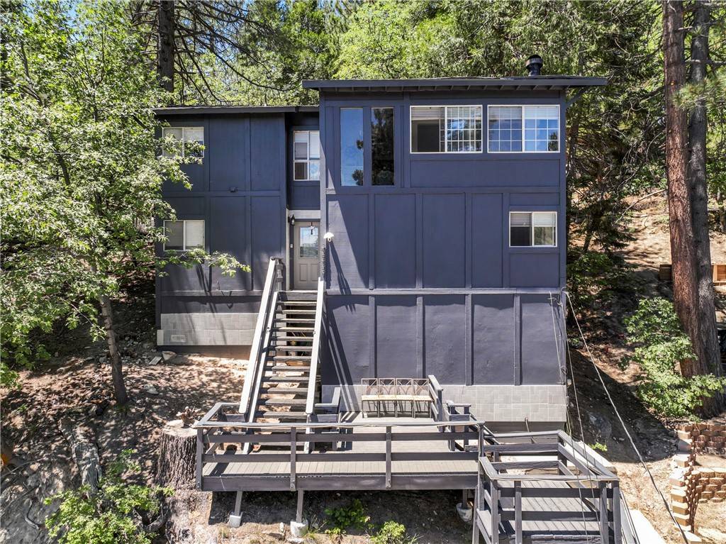 Running Springs, CA 92382,32538 Scandia DR
