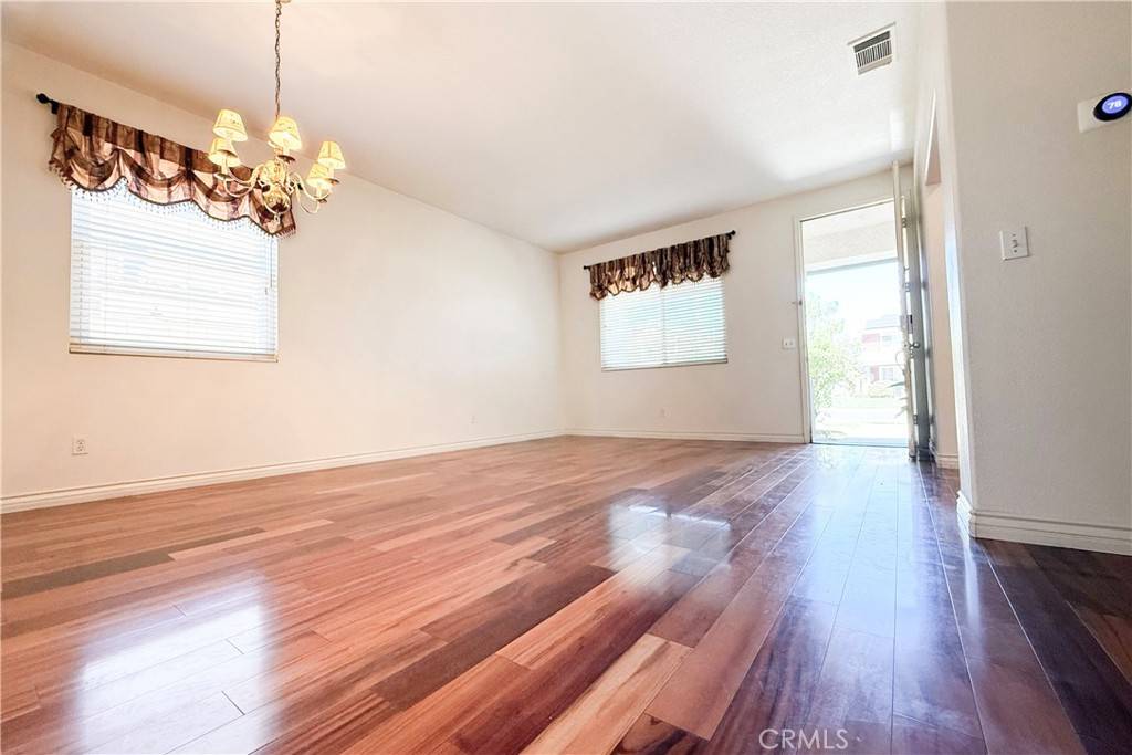 Eastvale, CA 92880,6425 Marigold ST