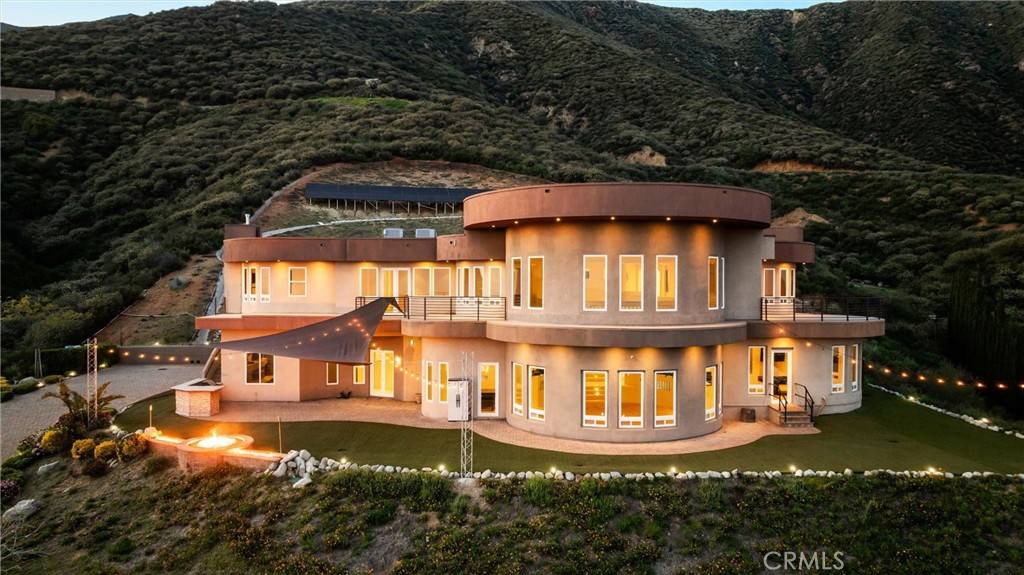 Rancho Cucamonga, CA 91737,10320 Snowdrop RD