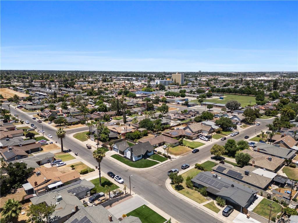 Bakersfield, CA 93304,3009 Delburn ST