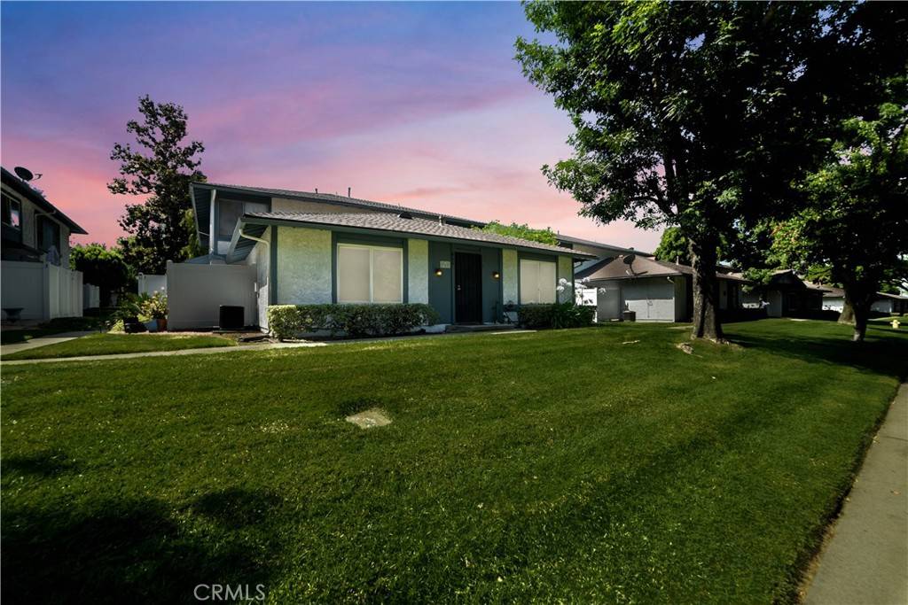 Azusa, CA 91702,860 W Sierra Madre AVE #1