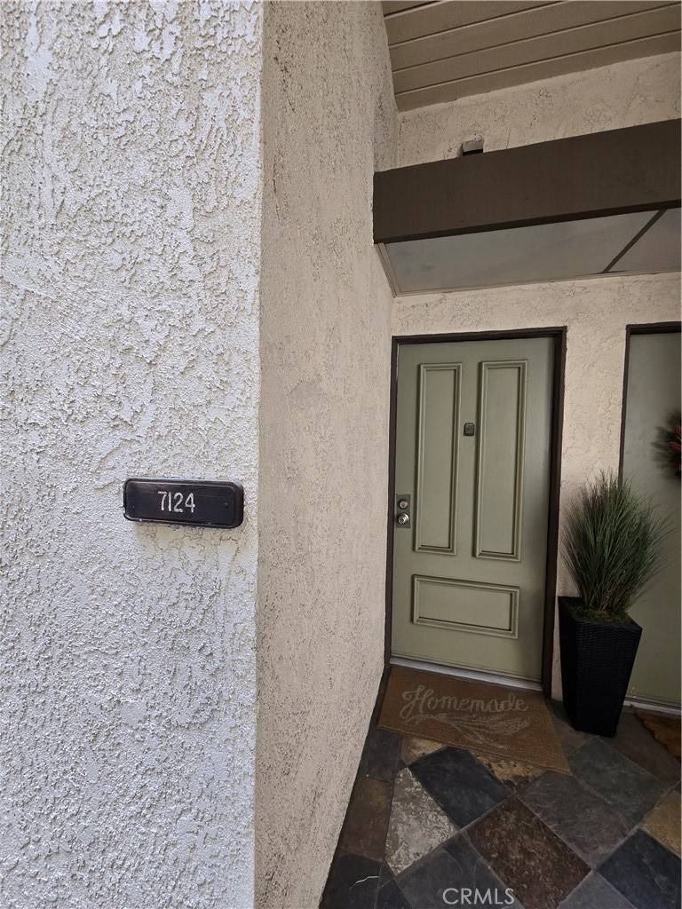 Long Beach, CA 90803,7124 Marina Pacifica DR N